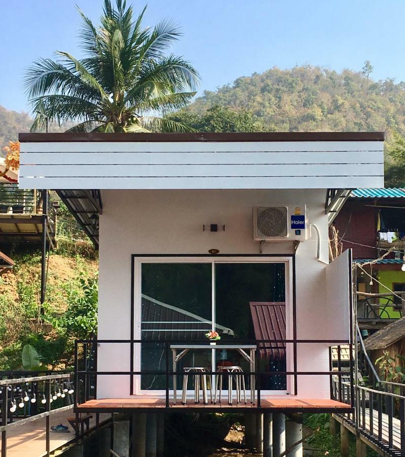 River Hill Side Resort Ban Tha Thong Mon Екстериор снимка